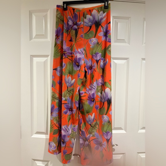 🌺 Alice + Olivia Tropical Floral Wide-Leg Pants 🌺 - Picture 8 of 9